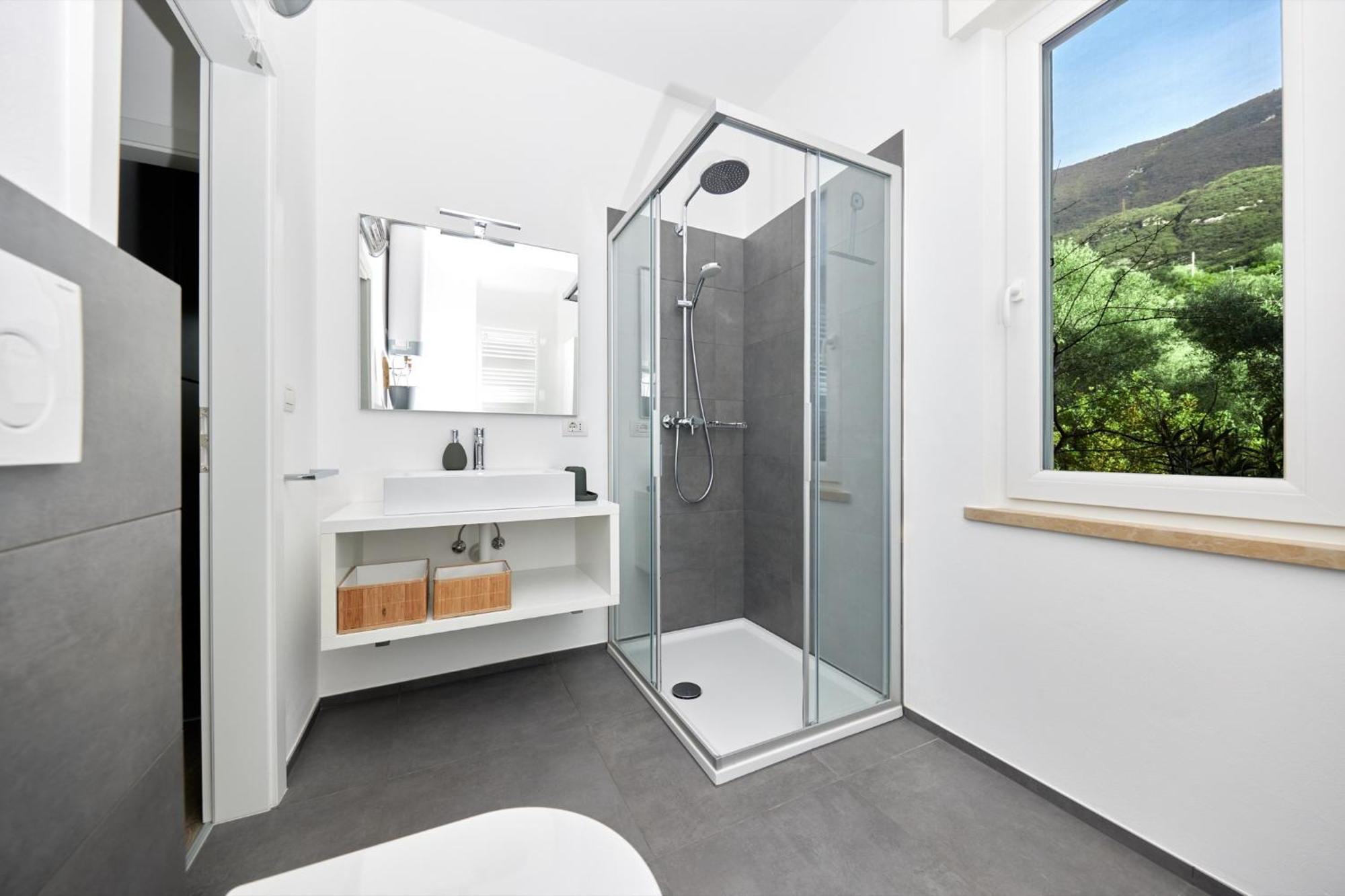 Lake View Luca Apartment Малчезине Екстериор снимка